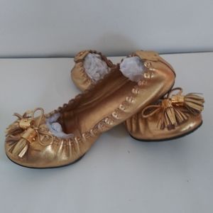 Tory Burch tassel gold flats sz 8.5